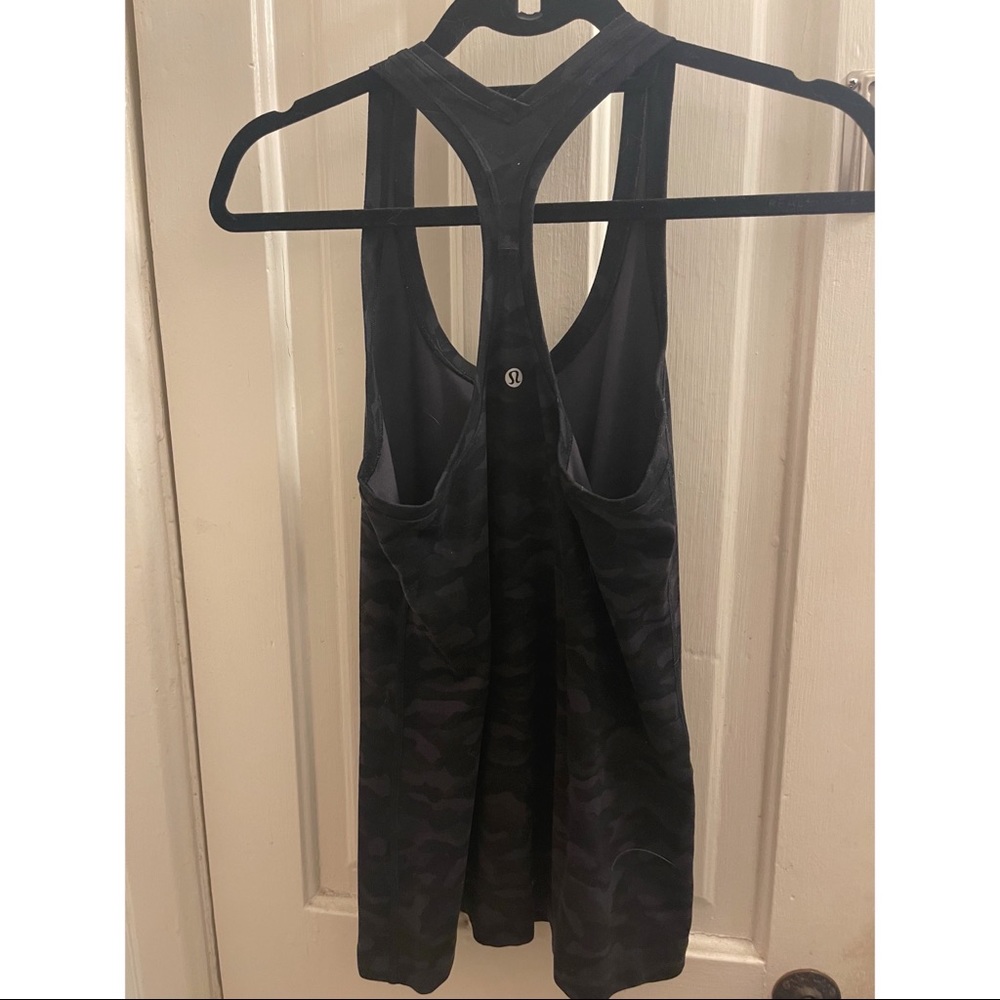 LuLuLemon Workout Tank Top size M